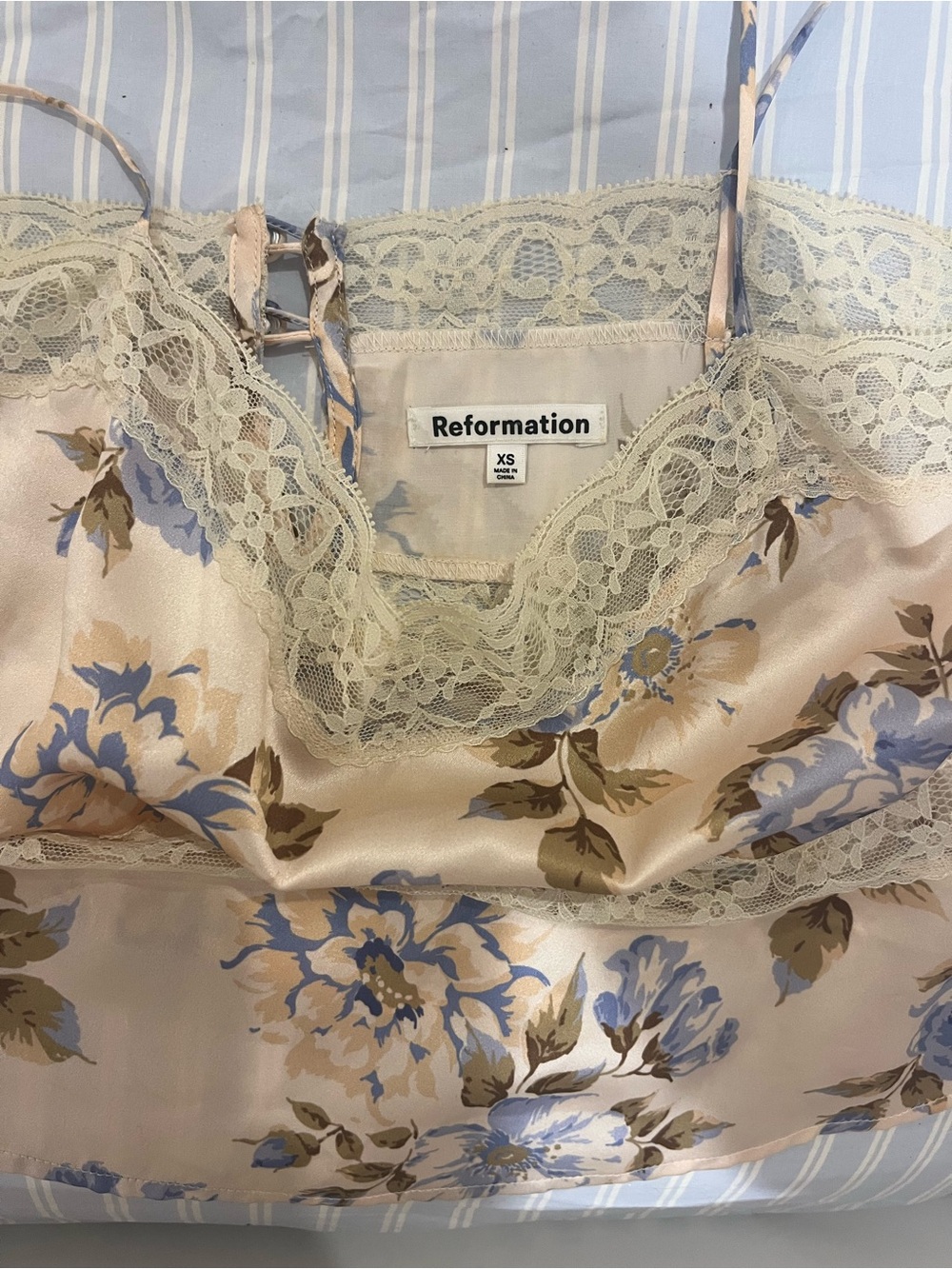 Reformation Lana Top - size XS - Picture 3 of 3